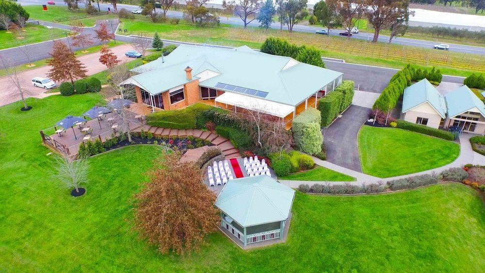 Bed and Breakfast Wild Cattle Creek Estate Wandin Yallock Exteriér fotografie